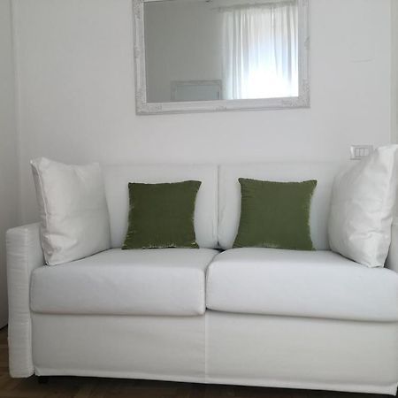 Erida 2 Apartment Spanish Steps โรม ภายนอก รูปภาพ