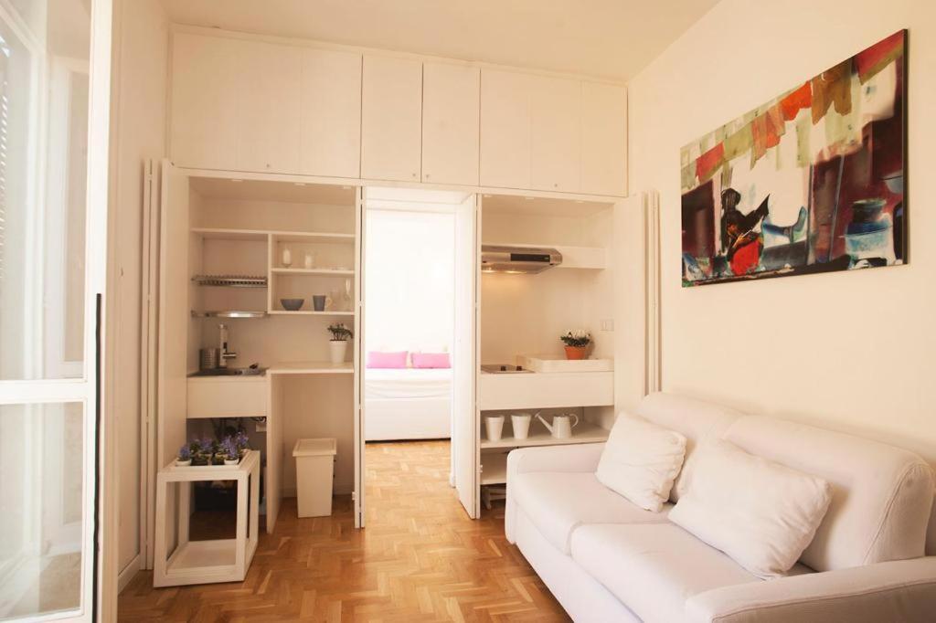 Erida 2 Apartment Spanish Steps โรม ภายนอก รูปภาพ
