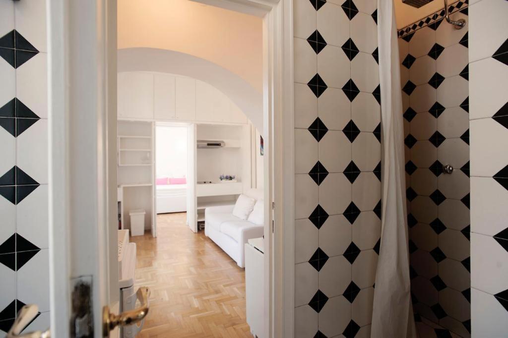 Erida 2 Apartment Spanish Steps โรม ภายนอก รูปภาพ